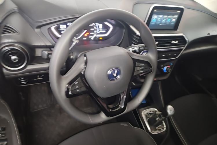 Used CHANGAN Alsvin 2019 1.4L Manual Comfort Edition China VI Standard Center Console