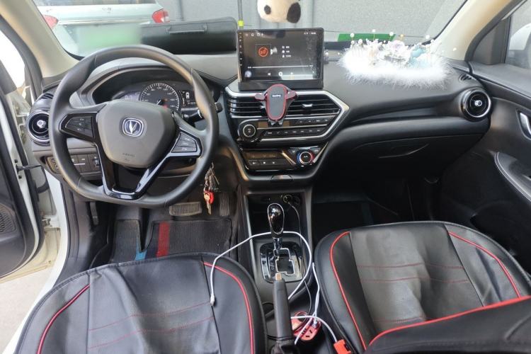 Used CHANGAN Alsvin 2019 1.5L DCT Comfort Model China VI Standard Center Console