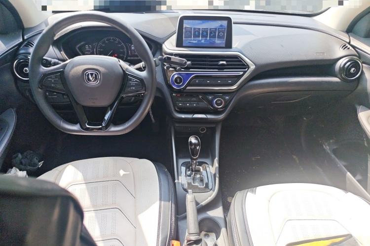 Used CHANGAN Alsvin 2019 1.5L DCT Comfort Model China VI Standard Center Console