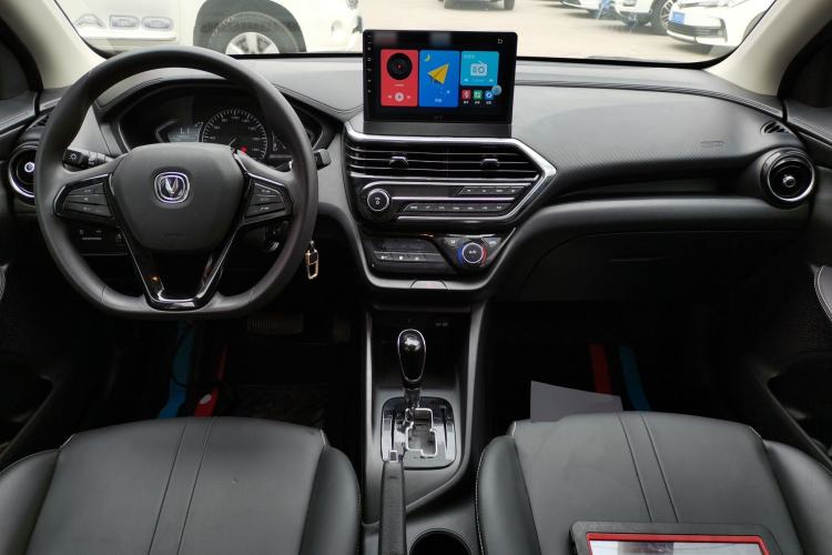 Used CHANGAN Alsvin 2019 1.5L DCT LianDong Cloud Edition Center Console