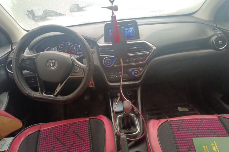 Used CHANGAN Alsvin 2019 1.4L Manual Comfort Edition China VI Standard Center Console