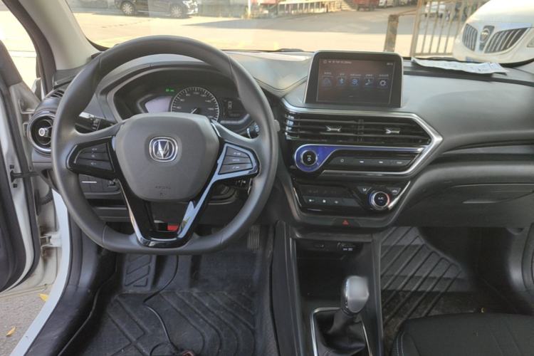Used CHANGAN Alsvin 2019 1.4L Manual Comfort Edition China VI Standard Center Console