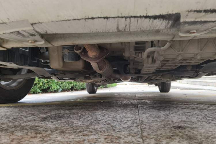 Used CHANGAN Alsvin 2019 1.5L DCT Luxury Version China VI Standard Chassis Front
