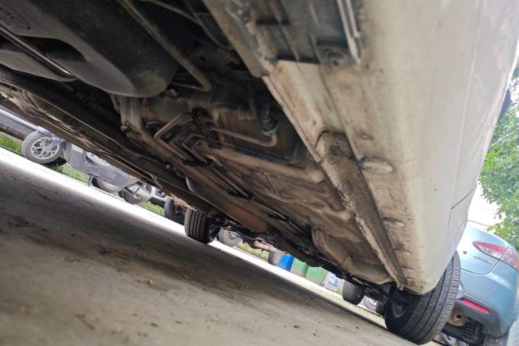 Used CHANGAN Alsvin 2019 1.5L DCT Luxury Version China VI Standard Chassis Rear Right
