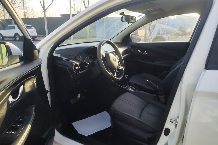 Used CHANGAN Alsvin 2019 1.5L DCT Comfort Model China VI Standard Driver Seat