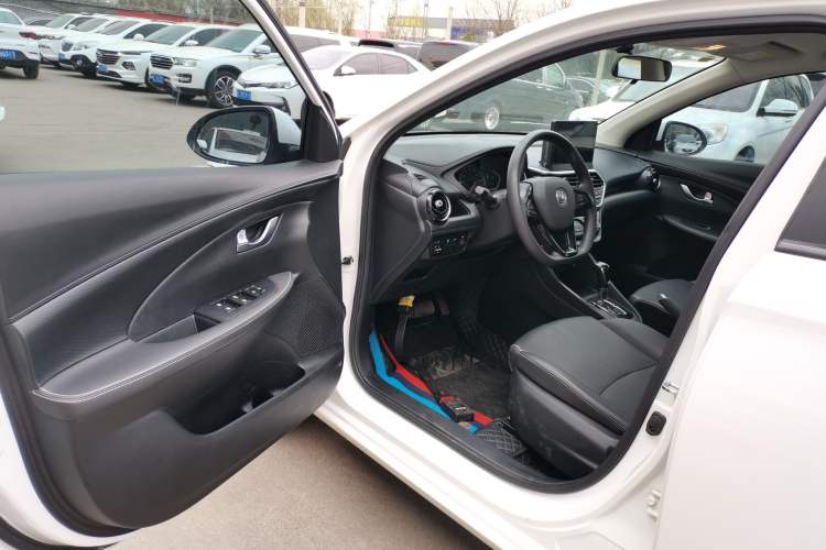 Used CHANGAN Alsvin 2019 1.5L DCT LianDong Cloud Edition Driver Seat