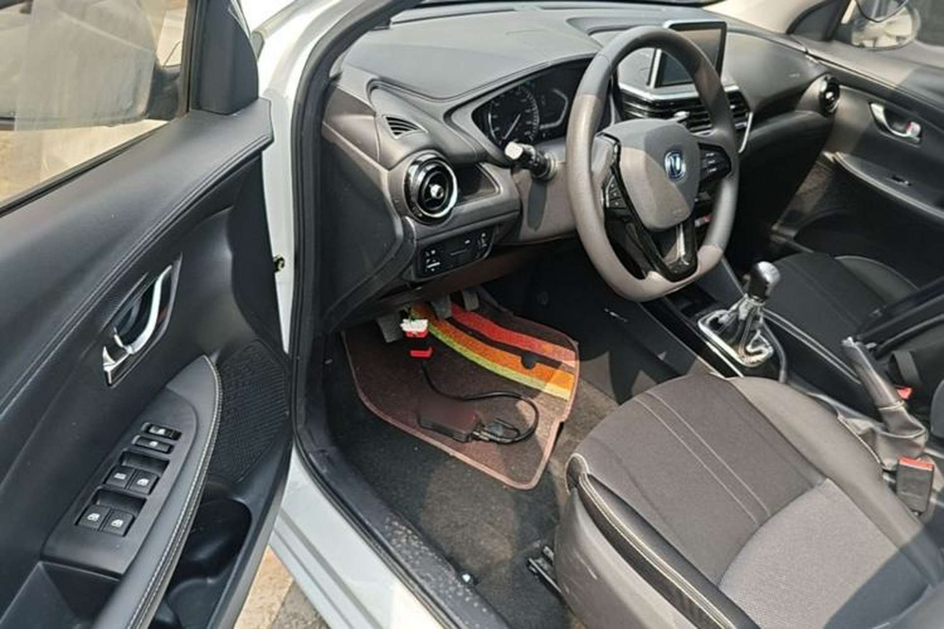 Used CHANGAN Alsvin 2019 1.4L Manual Comfort Edition China VI Standard Driver Seat