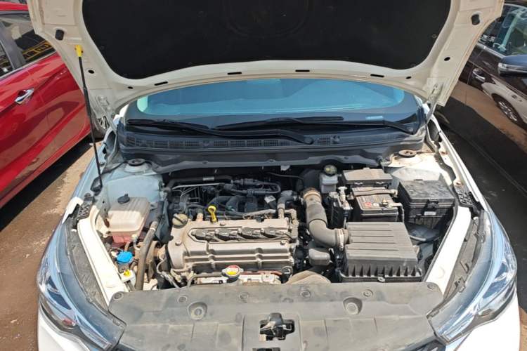 Used CHANGAN Alsvin 2019 1.5L DCT Comfort Model China VI Standard Engine Bay