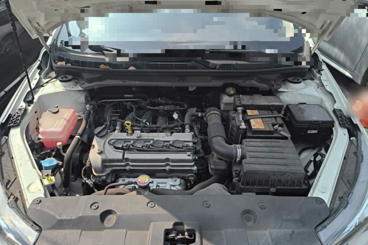 Used CHANGAN Alsvin 2019 1.5L DCT Comfort Model China VI Standard Engine Bay