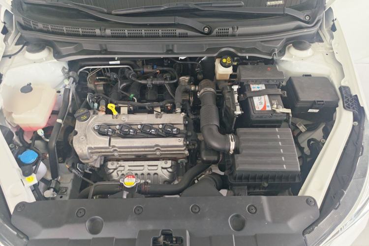 Used CHANGAN Alsvin 2019 1.4L Manual Luxury Version China VI Standard Engine Bay