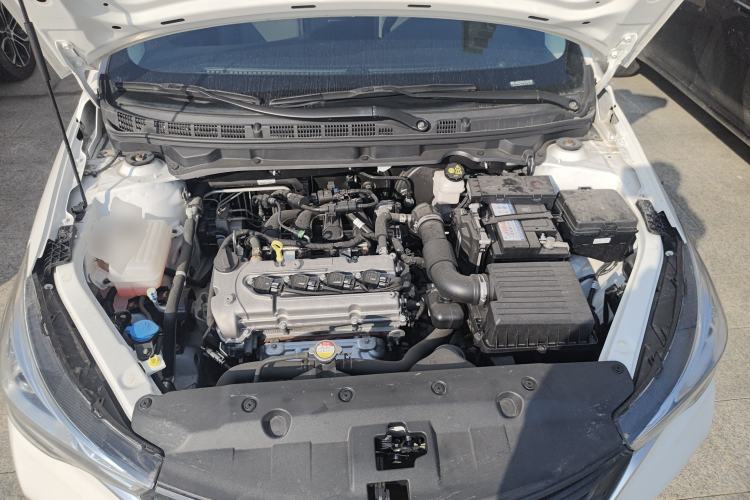 Used CHANGAN Alsvin 2019 1.5L DCT Comfort Model China VI Standard Engine Bay