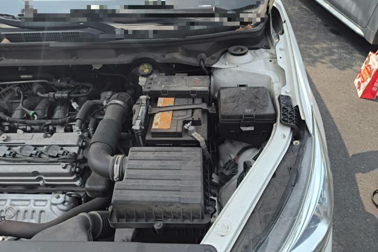 Used CHANGAN Alsvin 2019 1.5L DCT Comfort Model China VI Standard Engine Bay Left