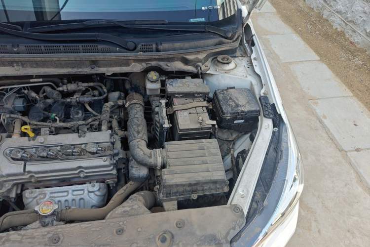 Used CHANGAN Alsvin 2019 1.4L Manual Comfort Edition China VI Standard Engine Bay Left