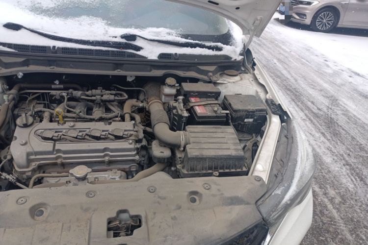 Used CHANGAN Alsvin 2019 1.4L Manual Comfort Edition China VI Standard Engine Bay Left