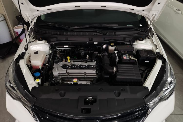 Used CHANGAN Alsvin 2019 1.5L DCT Comfort Model China VI Standard Engine Bay