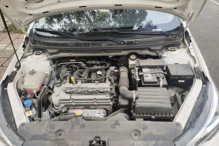 Used CHANGAN Alsvin 2019 1.5L DCT Comfort Model China VI Standard Engine Bay
