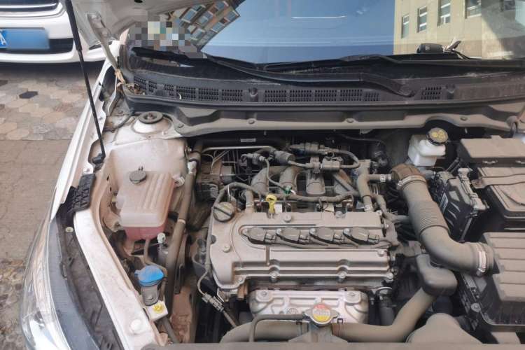 Used CHANGAN Alsvin 2019 1.4L Manual Comfort Edition China VI Standard Engine Bay Right