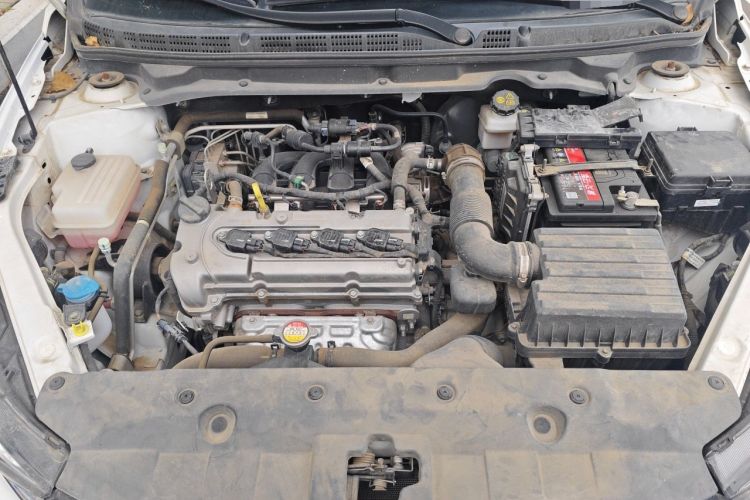 Used CHANGAN Alsvin 2019 1.5L DCT Comfort Model China VI Standard Engine Bay