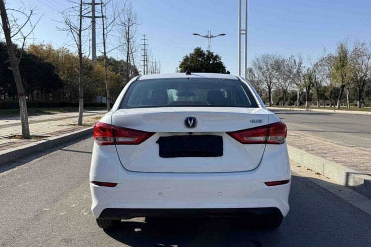 Used CHANGAN Alsvin 2019 1.4L Manual Comfort Edition China VI Standard Exterior 2