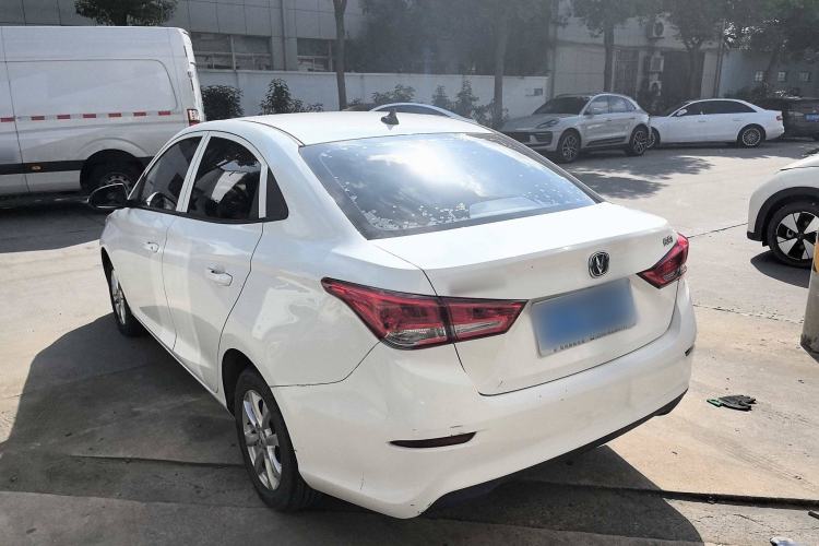 Used CHANGAN Alsvin 2019 1.5L DCT Comfort Model China VI Standard Exterior 3