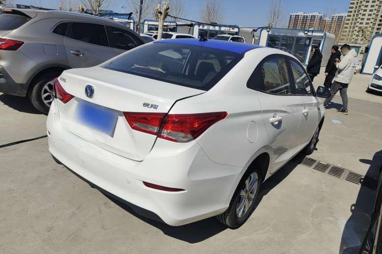 Used CHANGAN Alsvin 2019 1.5L DCT LianDong Cloud Edition Exterior 3