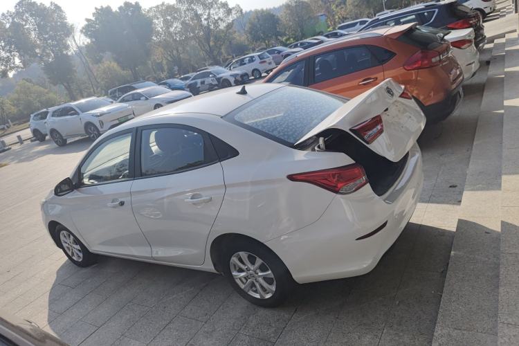Used CHANGAN Alsvin 2019 1.5L DCT Comfort Model China VI Standard Exterior 3
