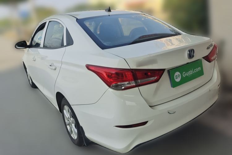 Used CHANGAN Alsvin 2019 1.4L Manual Comfort Edition China VI Standard Exterior 3