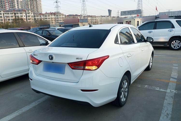 Used CHANGAN Alsvin 2019 1.4L Manual Comfort Edition China VI Standard Exterior 5