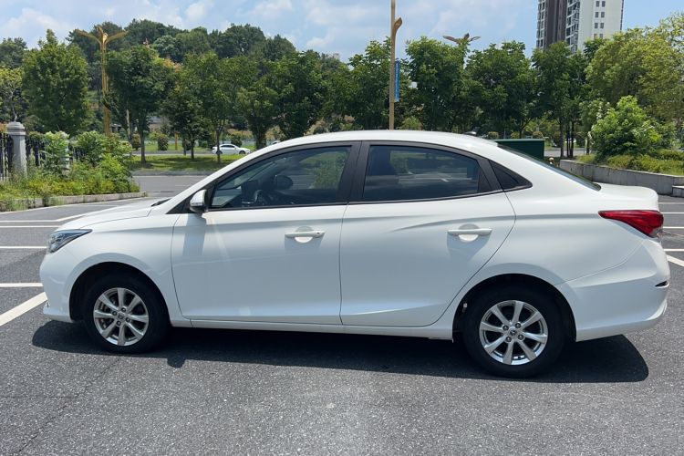 Used CHANGAN Alsvin 2019 1.5L DCT LianDong Cloud Edition Exterior 5