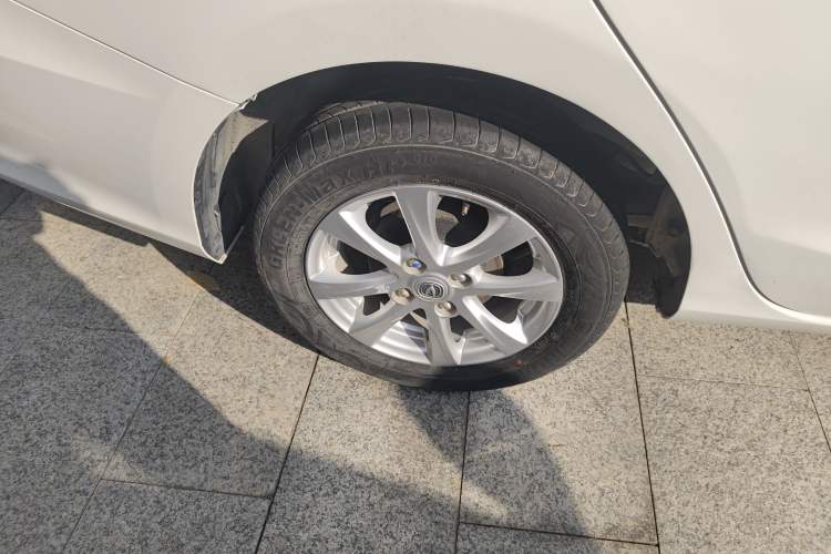 Used CHANGAN Alsvin 2019 1.5L DCT Comfort Model China VI Standard Exterior 8