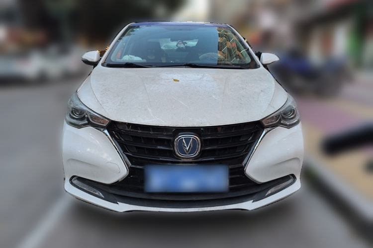 Used CHANGAN Alsvin 2019 1.5L DCT Luxury Version China VI Standard Front