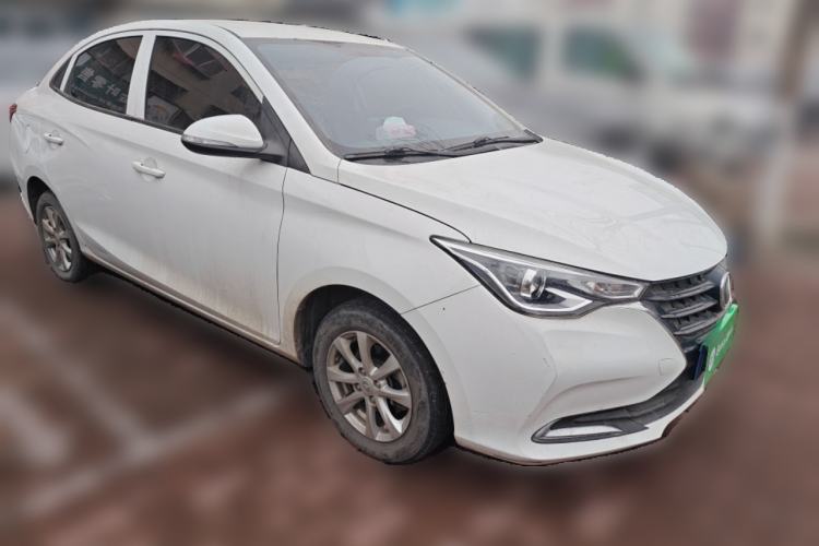 Used CHANGAN Alsvin 2019 1.4L Manual Comfort Edition China VI Standard Front Right 45 Deg