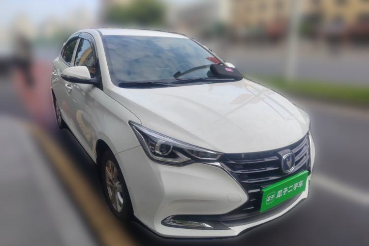 Used CHANGAN Alsvin 2019 1.5L DCT Comfort Model China VI Standard Front Right 45 Deg