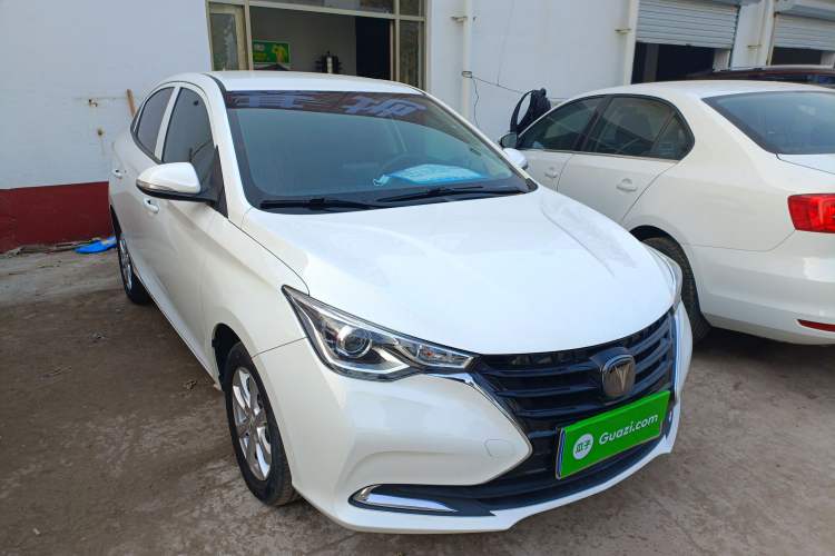 Used CHANGAN Alsvin 2019 1.4L Manual Comfort Edition China VI Standard Front Right 45 Deg