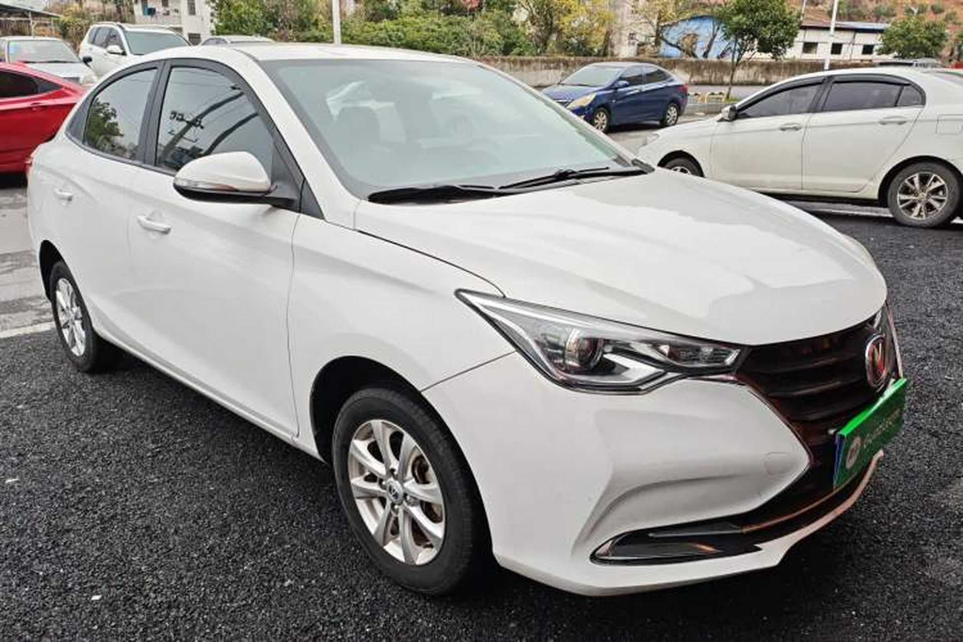 Used CHANGAN Alsvin 2019 1.5L DCT Comfort Model China VI Standard Front Right 45 Deg