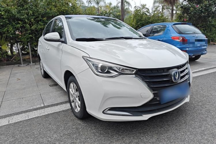Used CHANGAN Alsvin 2019 1.5L DCT Comfort Model China VI Standard Front Right 45 Deg