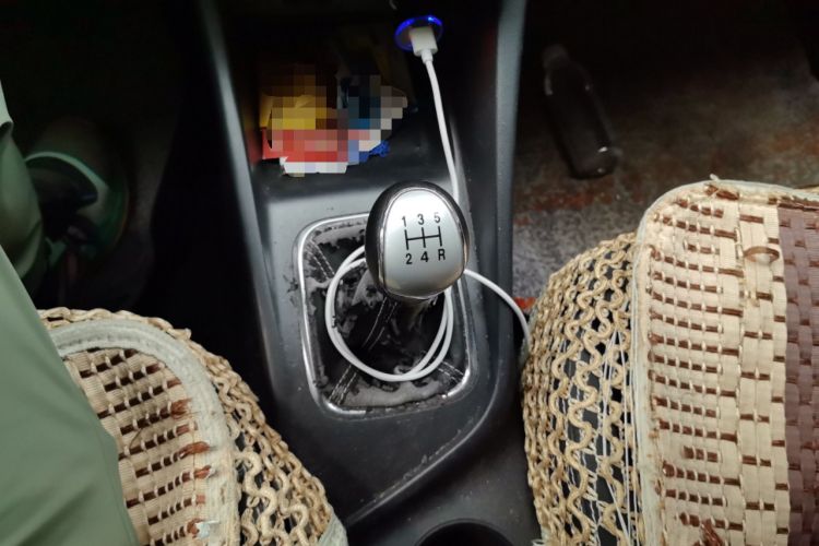 Used CHANGAN Alsvin 2019 1.4L Manual Comfort Edition China VI Standard Gear Lever