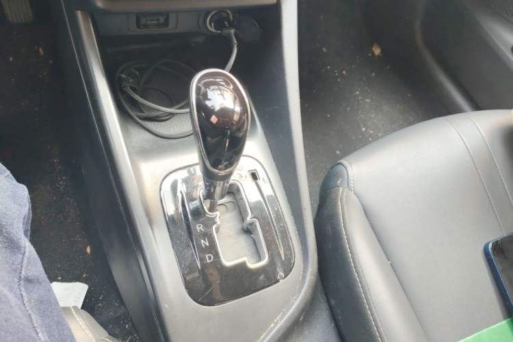 Used CHANGAN Alsvin 2019 1.5L DCT Comfort Model China VI Standard Gear Lever