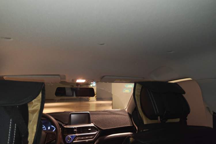Used CHANGAN Alsvin 2019 1.4L Manual Comfort Edition China VI Standard Headliner