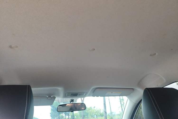 Used CHANGAN Alsvin 2019 1.5L DCT Comfort Model China VI Standard Headliner