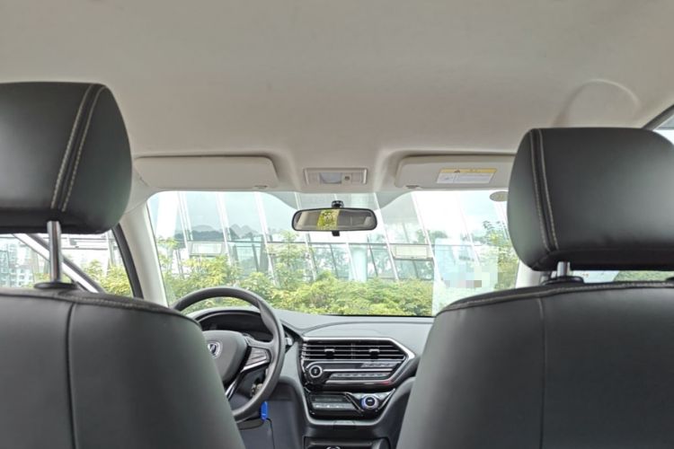Used CHANGAN Alsvin 2019 1.5L DCT Comfort Model China VI Standard Headliner