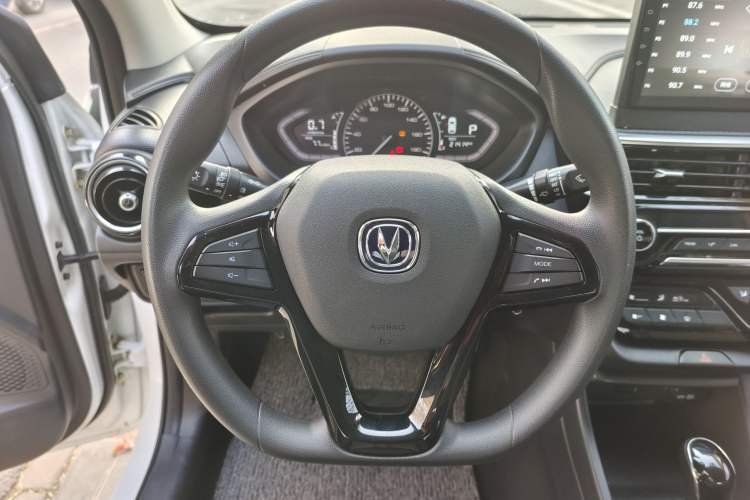 Used CHANGAN Alsvin 2019 1.5L DCT Comfort Model China VI Standard Interior 11