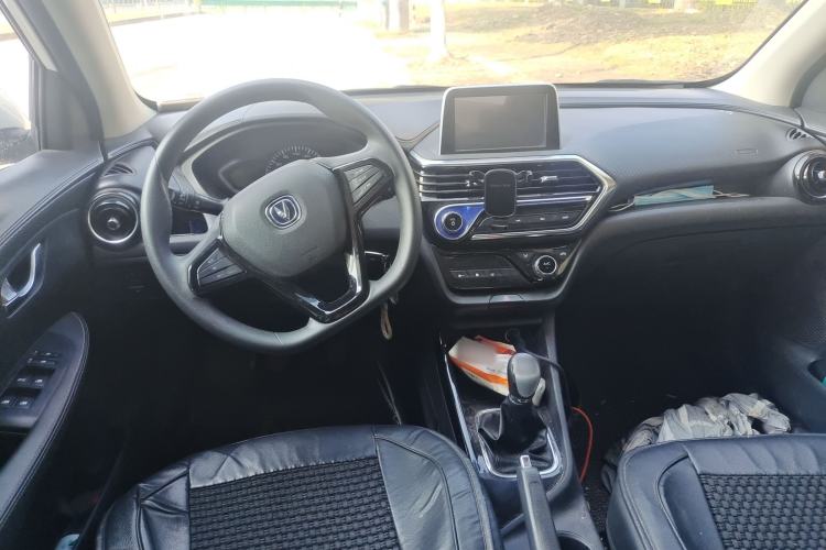 Used CHANGAN Alsvin 2019 1.4L Manual Comfort Edition China VI Standard Interior 2