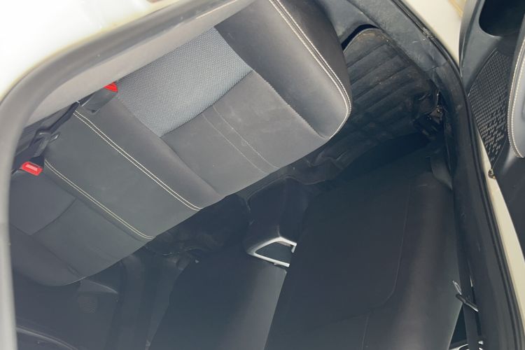 Used CHANGAN Alsvin 2019 1.4L Manual Comfort Edition China VI Standard Interior 3