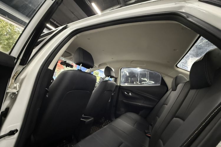 Used CHANGAN Alsvin 2019 1.5L DCT LianDong Cloud Edition Interior 3