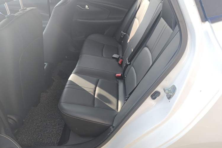 Used CHANGAN Alsvin 2019 1.5L DCT Comfort Model China VI Standard Interior 4