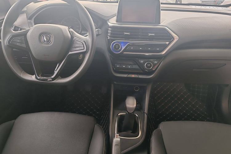 Used CHANGAN Alsvin 2019 1.4L Manual Comfort Edition China VI Standard Interior 6