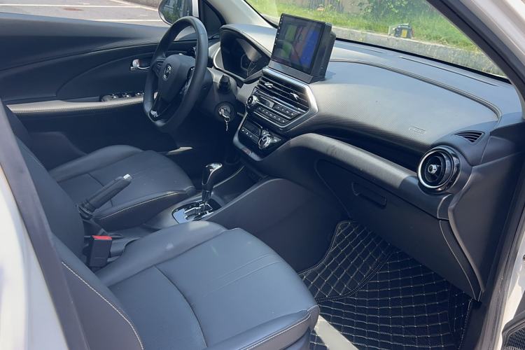 Used CHANGAN Alsvin 2019 1.5L DCT LianDong Cloud Edition Interior 7