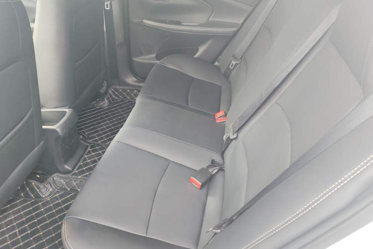 Used CHANGAN Alsvin 2019 1.4L Manual Comfort Edition China VI Standard Interior 8