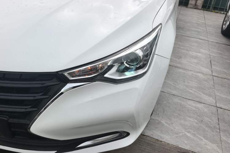 Used CHANGAN Alsvin 2019 1.5L DCT Comfort Model China VI Standard Left Front Headlight